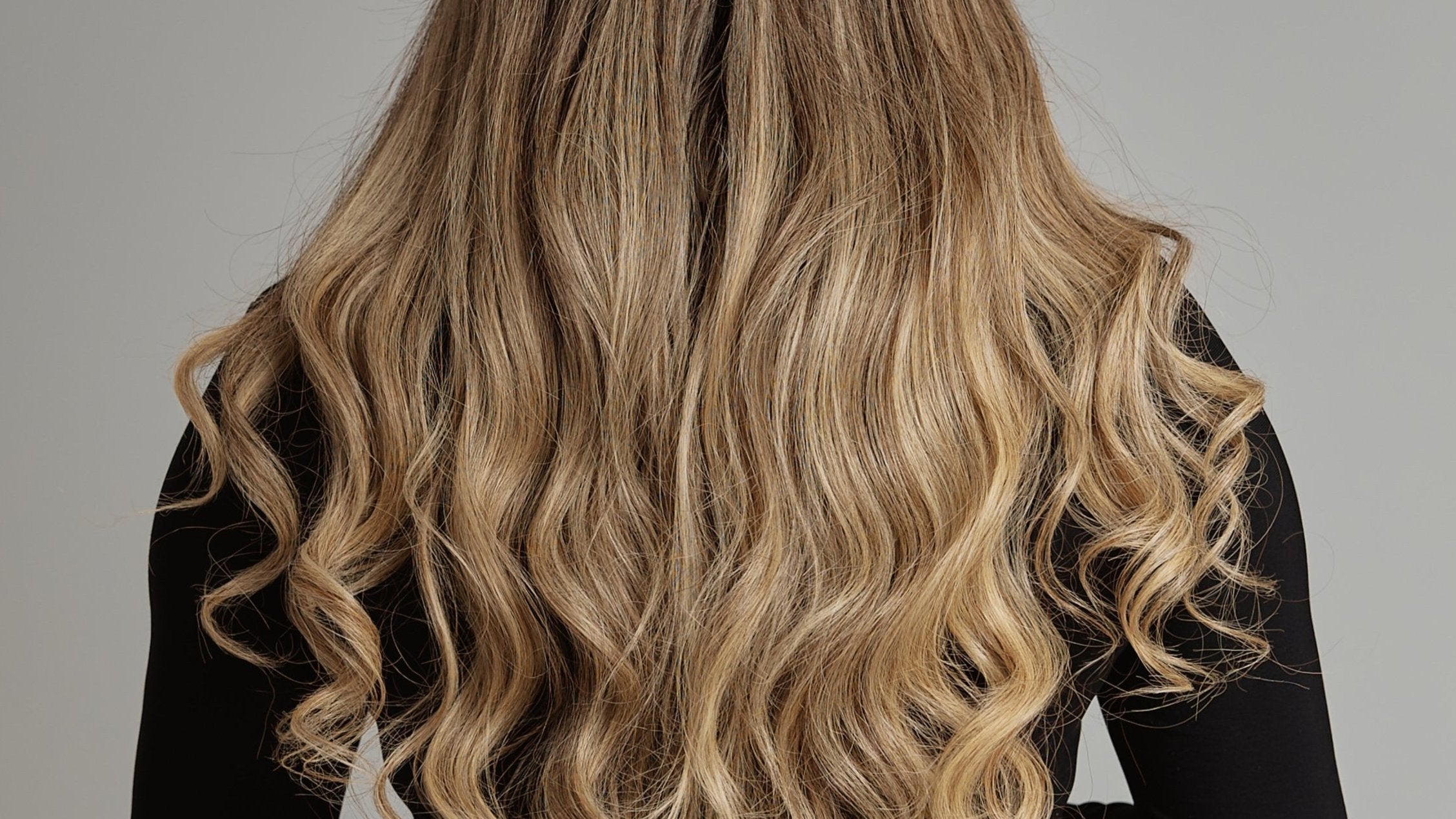 light brown glueless wig